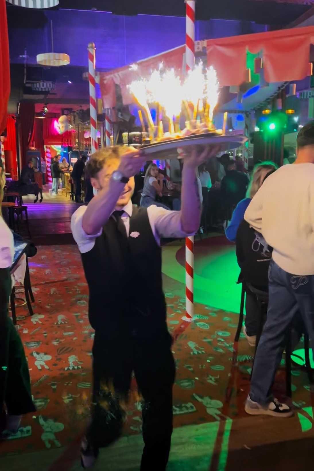 Bar à jeux, EVG Bordeaux